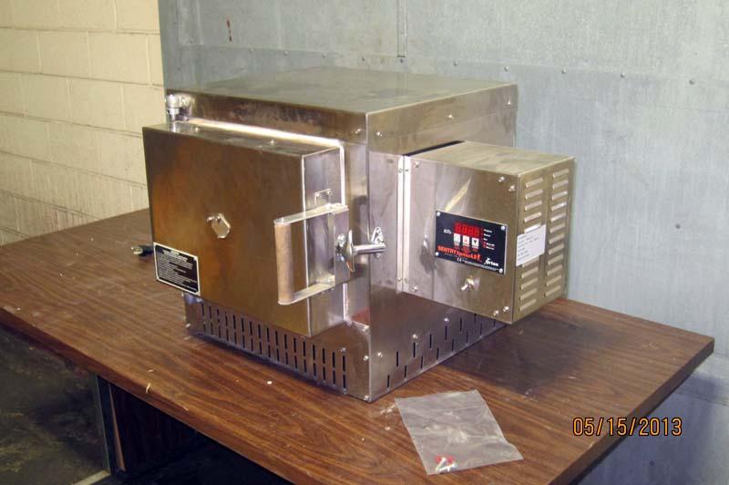 Lot 62 Table Top Kiln w/ Sentry Xpress 4.0 Micro Processor WireBids